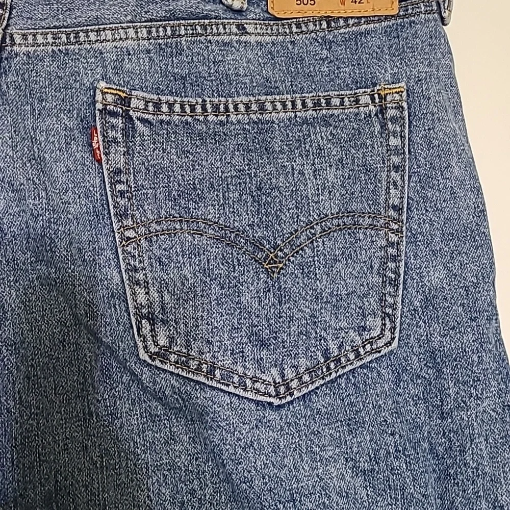 Levis pre owned